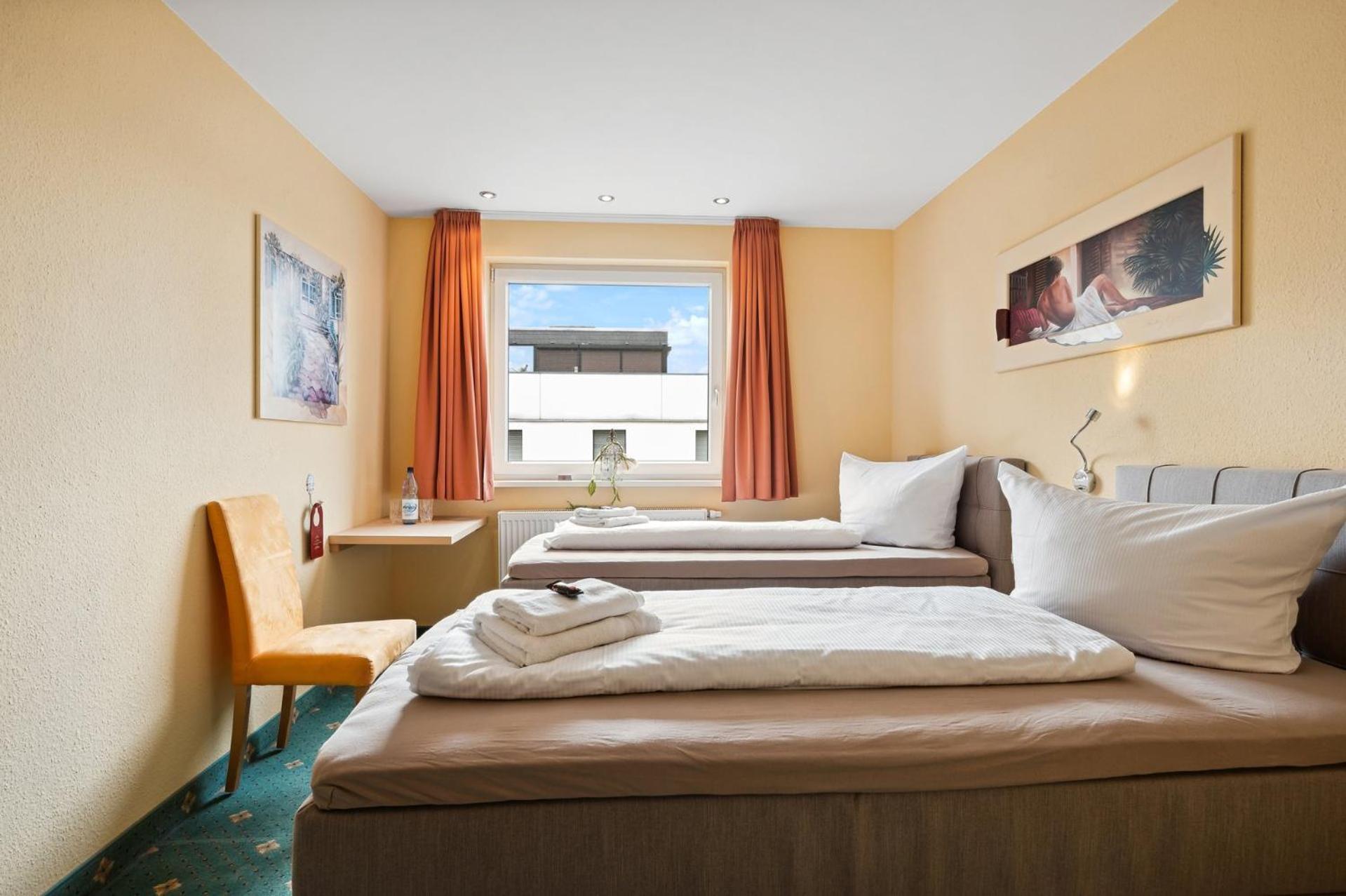 7O'Clock - Hotel Hannover Laatzen Ngoại thất bức ảnh