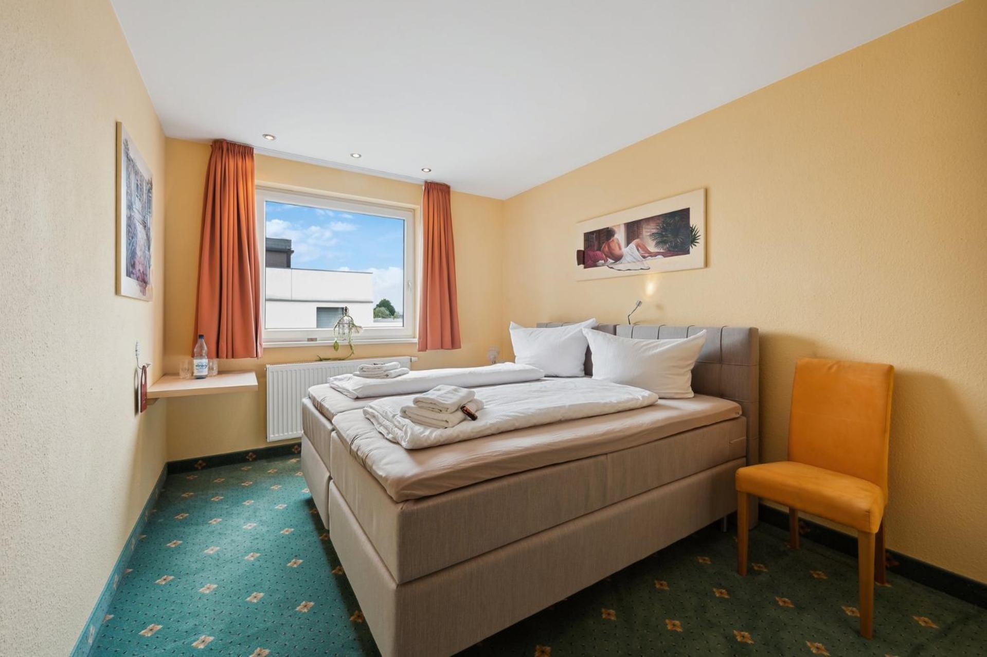 7O'Clock - Hotel Hannover Laatzen Ngoại thất bức ảnh